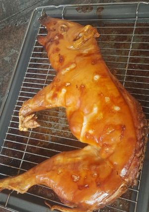 Una foto de Cochinillo al horno