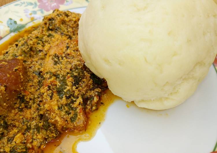 Pounded yam with Melon soup