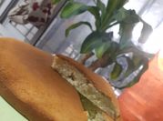 Una foto de budín de bananas en licuadora