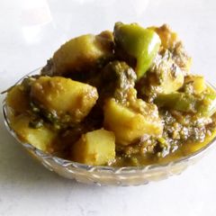 Bell pepper potato sabji A picture of Bell pepper potato sabji.