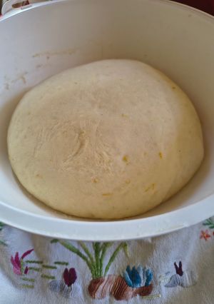 Una foto de Masa Básica Para Pan Dulce. Se Puede Hornear Sólo o Lo Que Gustes Agregar. Rápido Fácil Y Esponjoso