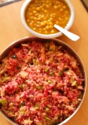 A picture of Mix Veg Dalia upma.