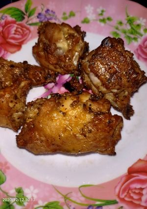 Hình của món Gà nướng tỏi.