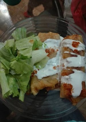 Una foto de Chimichangas de picadillo