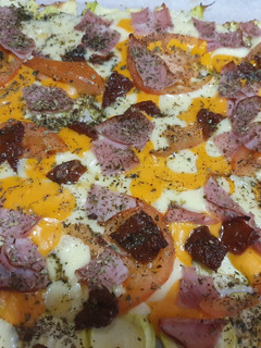 Una foto de Pizza con base de calabacín
