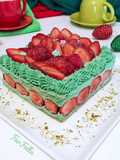 تورتة الفستق بالفراولة 💚🍓
