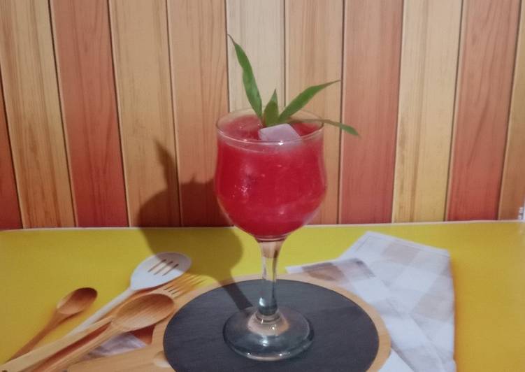 "Jus buah semangka"??❤️