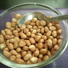 A picture of Tips How To Roast Peanuts In Microwave.