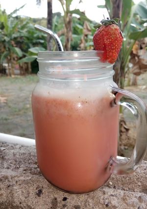 Foto resep Strawberry Yakult
