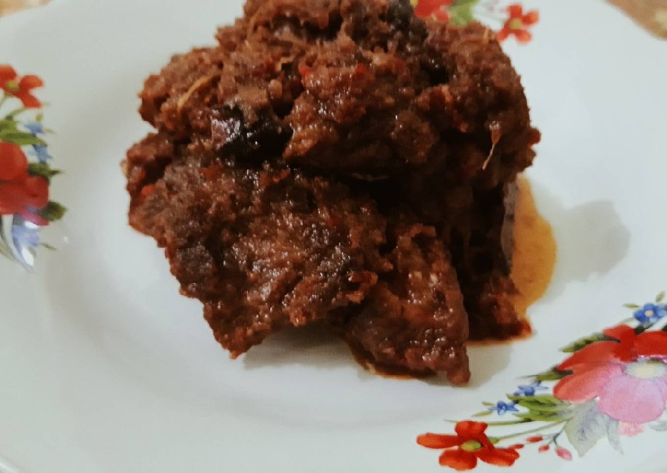 Rendang daging sapi