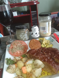 Una foto de Asado vegano de seitán (🌱)