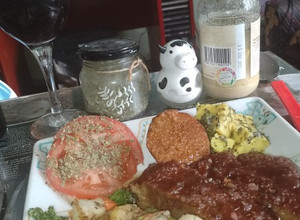 Una foto de Asado vegano de seitán (🌱)