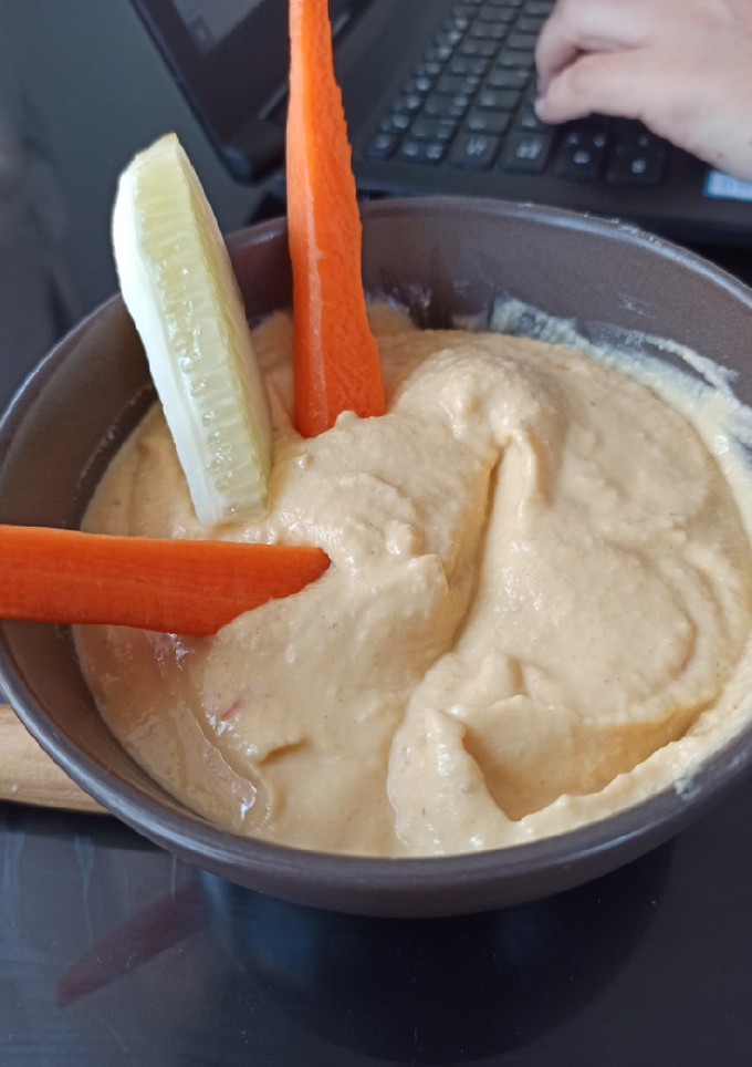 Una foto de Hummus de garbanzos Mambo