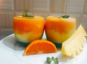 Hình của món Smoothie sữa chua cam dứa.