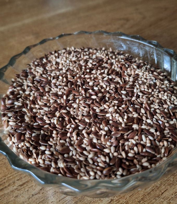 https://img-global.cpcdn.com/recipes/4e4c6dab1cd60665/680x781f0.5_0.5_1.0q80/roasted-flax-seeds-recipe-main-photo.jpg