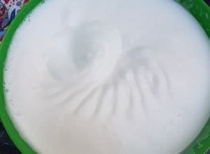 Una foto de Aquafaba (sustituto de claras batidas)