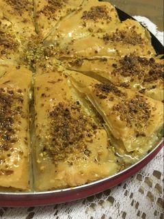 صورة لوصفة بقلاوه بالقشطه والفستق
