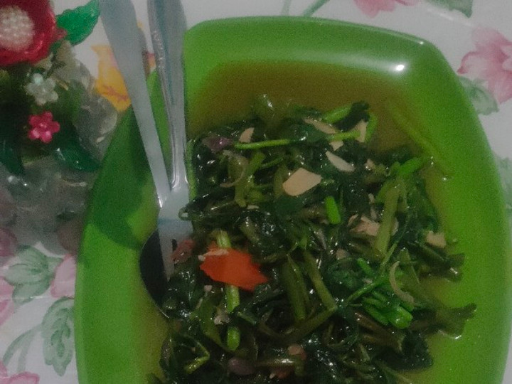 Resep Tumis sayur 2 sahabat (kangkung &amp;amp; bayam) Anti Gagal