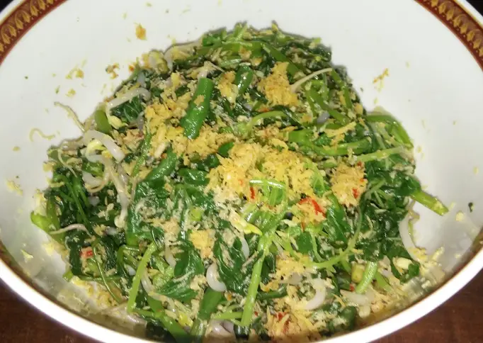 Cara Gampang Membuat Urap Jawa yang Sempurna