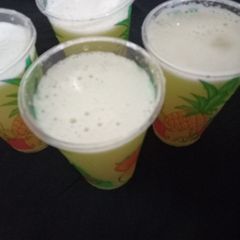 A picture of Apple pineapple lemonade.