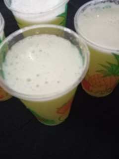 A picture of Apple pineapple lemonade.