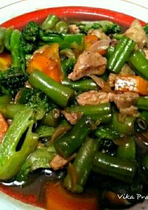 Foto resep Tumis Ayam dan Sayuran (Bumbu Lada Hitam)