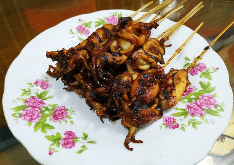 Spesial Sate Cumi Pedas Manis