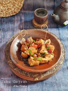 Foto resep Tahu Gejrot Khas Cirebon