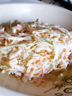 A picture of Simple Coleslaw.