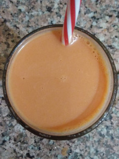 கேரட் ஜூஸ் செய்முறை முக்கிய புகைப்படம்