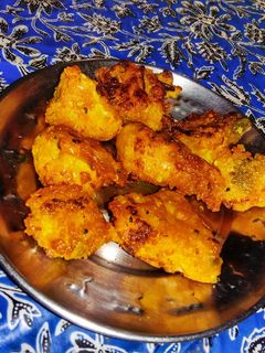 ফুলকপির বড়া (Fulkopir Bora recipe in bengali) রেসিপির প্রধান ছবি