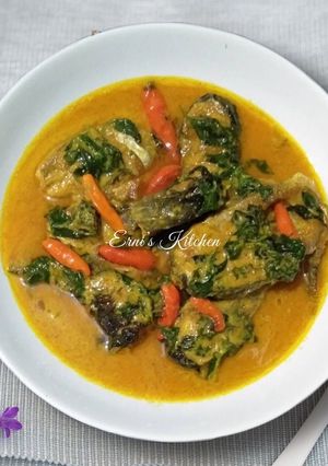 Foto resep Ikan Patin Bumbu Kuning Kemangi (Endhoooost banget)