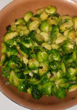 A picture of Seasoned Brussels Sprouts.