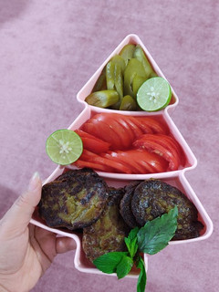 عکسی از دستور کوکو بادمجان😋🍆