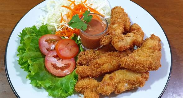 สะโพกไก่ชุปเกล็ดขนมปัง