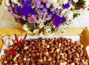 Hình của món Đậu phộng rang muối tỏi ớt !.