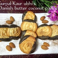 A picture of Danish butter coconut cookies 🍪🥥🍫.