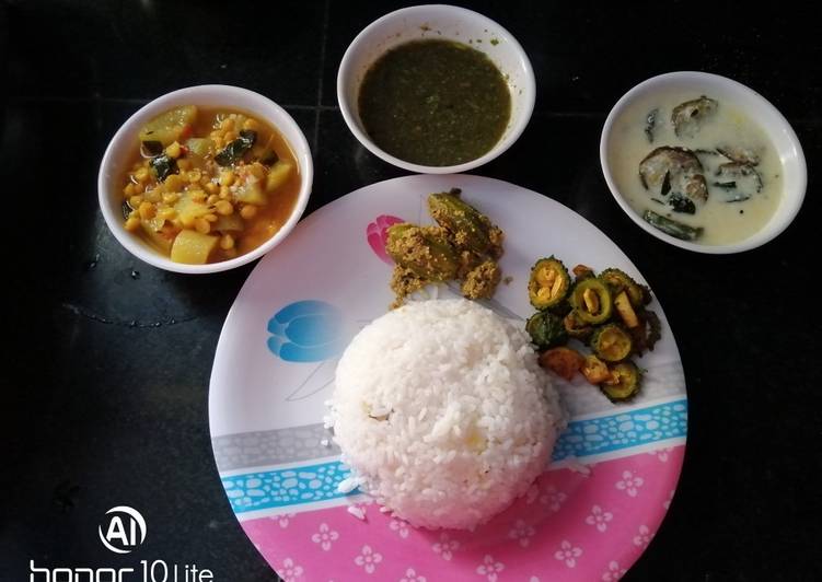 Recipe of Quick Bengali healthy thali