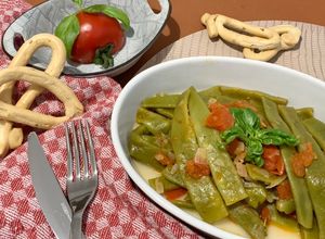 Foto di Fagioli corallo, o pisello mangiatutto conosciuti col nome di taccole #iocucinosostenibile