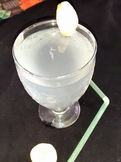 नींबू पानी (Nimbu pani recipe in hindi) रेसिपी मुख्य फोटो