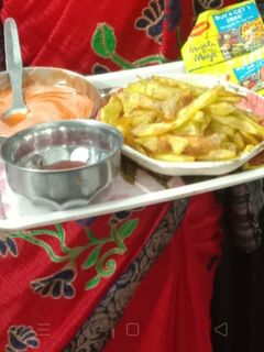 क्रिस्पी फ्रेंच फ्राइज((Crispy French Fries recipe in Hindi) रेसिपी मुख्य फोटो