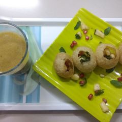 A picture of Fruity panipuri.