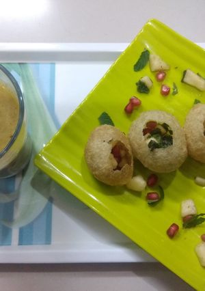 A picture of Fruity panipuri.