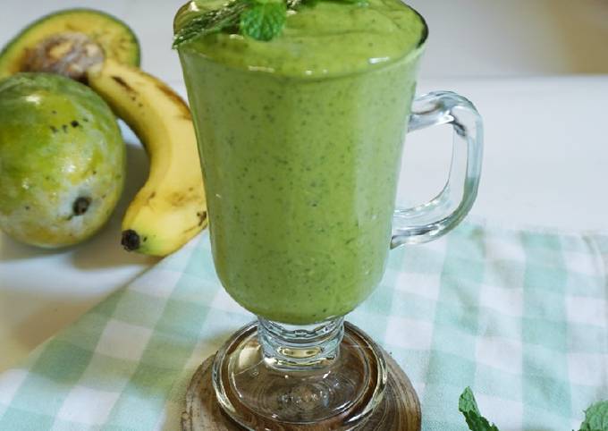 Cara Gampang Menyiapkan Green Smoothies Anti Gagal