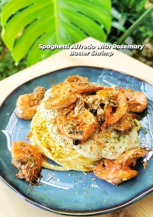 A picture of Spaghetti Alfredo with Rosemary Butter Shrimp.