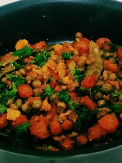 गाजर,मटर,गोभी की सब्जी (Gajar matar gobhi ki sabzi recipe in hindi) रेसिपी मुख्य फोटो