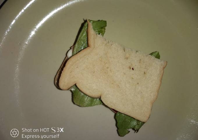 Vegetable bread sandwich