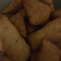 A picture of Maandazi recipe.