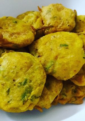 A picture of Lauki(bottle gourd)pakore.