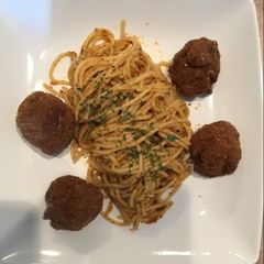 A picture of Suya spice meatballs.